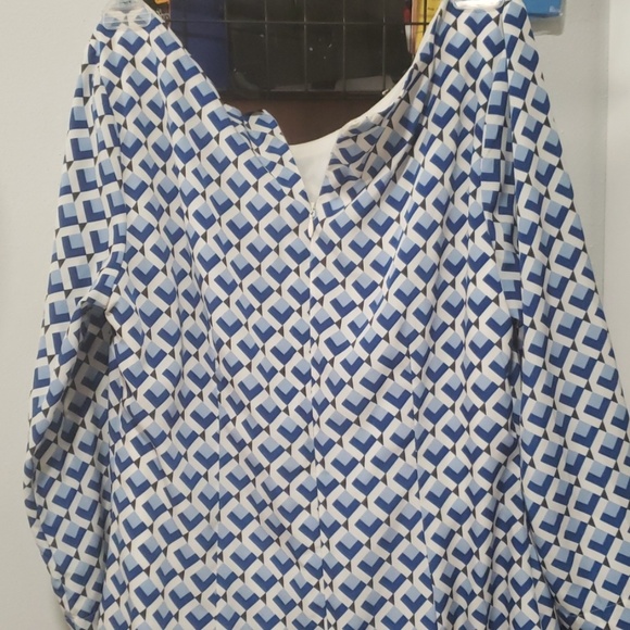 Old Navy dress - Picture 3 of 4